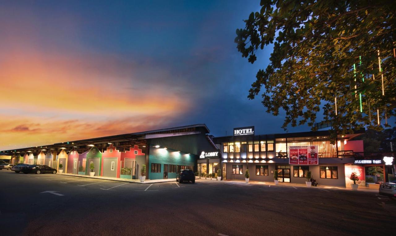 The Wood Boutique Hotel Muar Zewnętrze zdjęcie